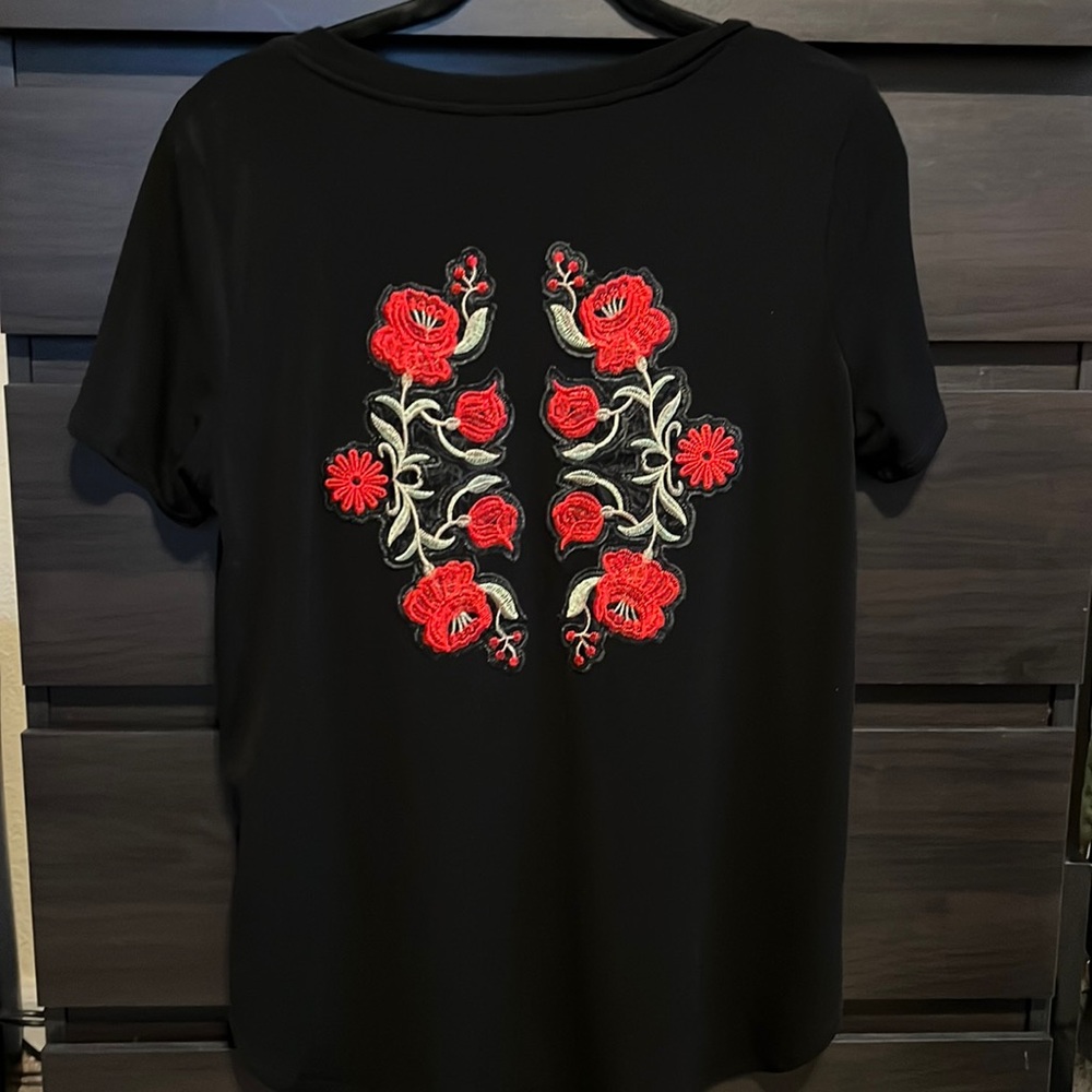 Sweet Rain Blouse with flower designs